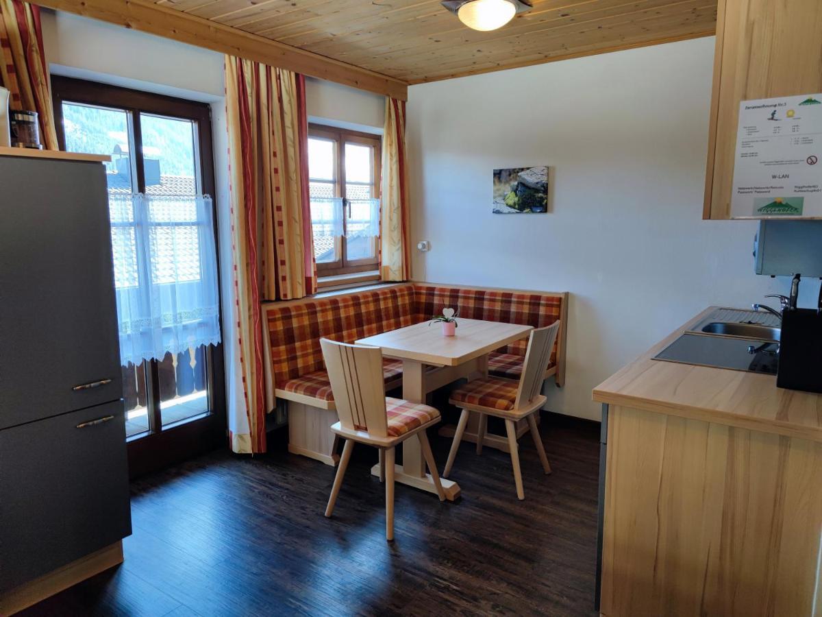 Nigglhofer Hotel Обертилиах Екстериор снимка