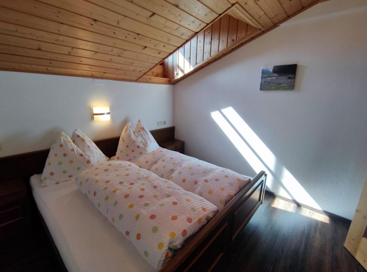 Nigglhofer Hotel Обертилиах Екстериор снимка