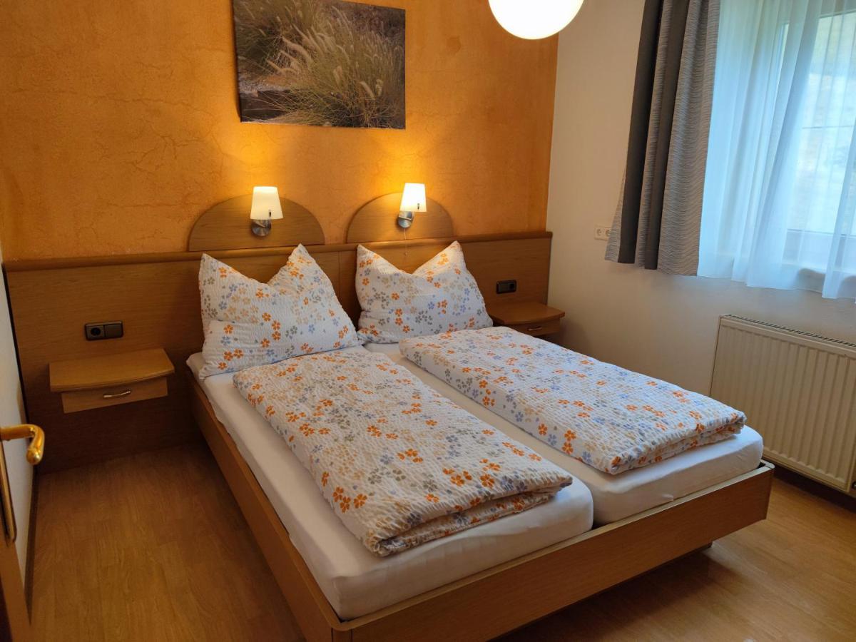 Nigglhofer Hotel Обертилиах Екстериор снимка